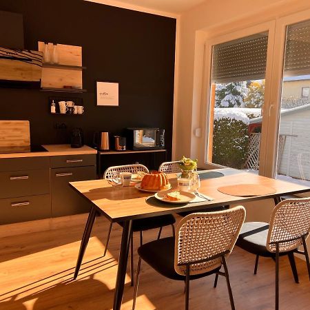 Ferienwohnung Imzaro: Erdgeschoss, 2 Schlafzimmer Plus Schlafsofa, Eigener Eingang, Grosse Terrasse Mit Garten! Spittal an der Drau Bagian luar foto